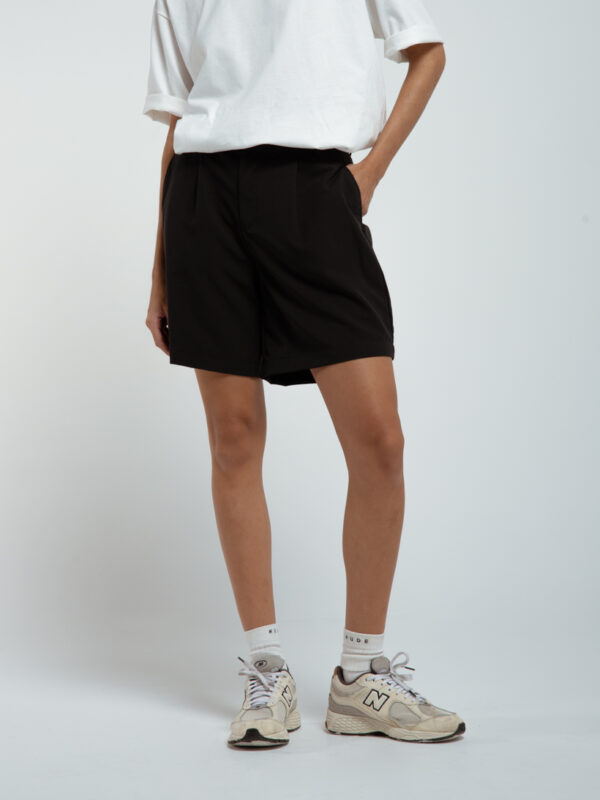 LOOSE-FIT SHORTS