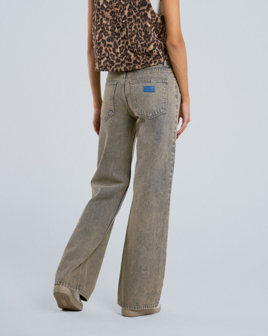 OVERDYE ACID WASH WIDE-LEG JEANS