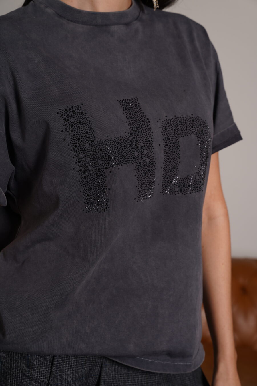 BOX-FIT T-SHIRT WITH FRONT RHINESTONES - Image 6